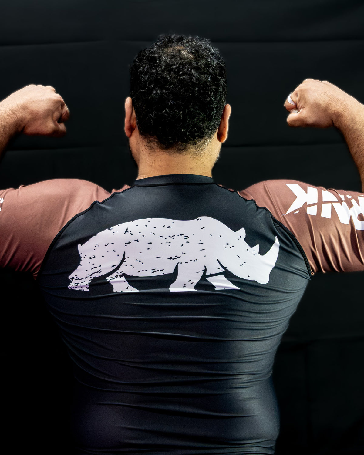 Rashguard Faixa · Cinturón Café