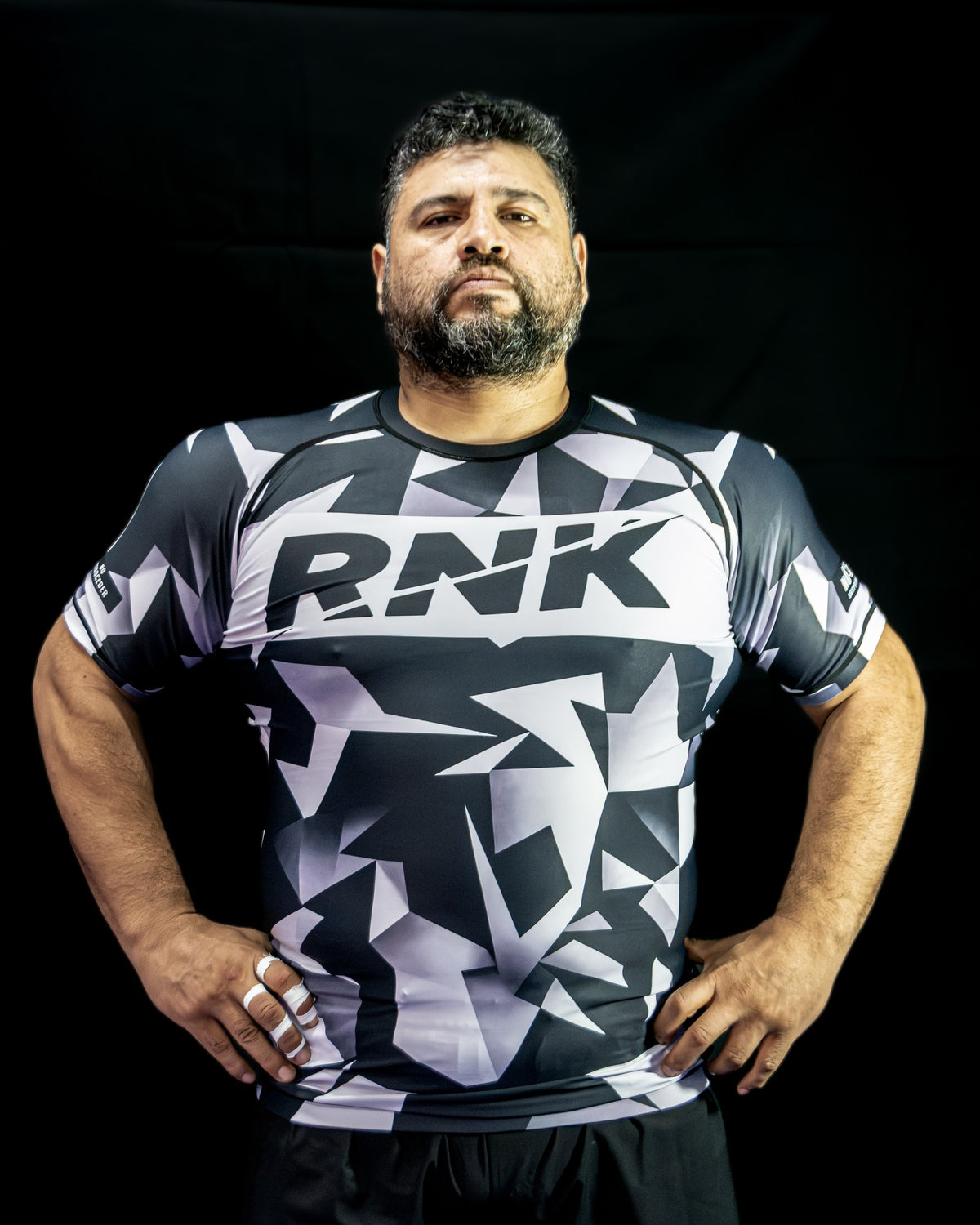 Rashguard Geométrico Blanco/Negro